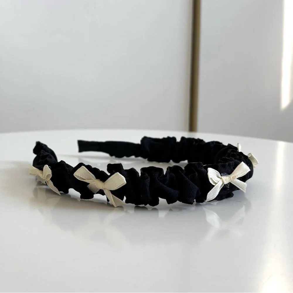Urban Outfitters Black and White Mini Bow Headband